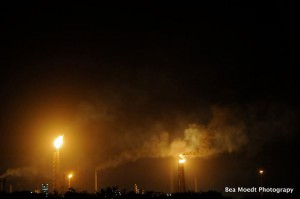 Isla Pollution - By Night - 5 - 20110807